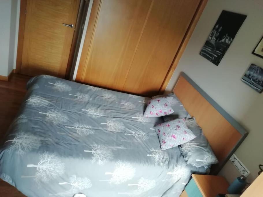 Habitacion En Piso Compartido Cerca De Playa De Samil Vigo Luaran gambar